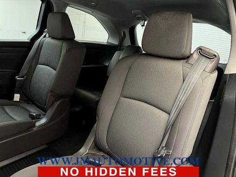 Used 2021 Honda Odyssey LX image 15