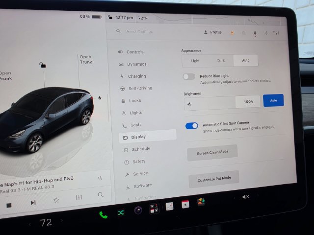 Used 2024 Tesla Model Y Long Range AWD/4WD image 46