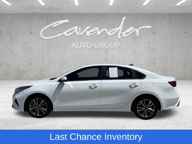 Used 2022 Kia Forte LXS FWD image 13