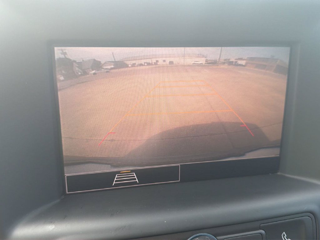 Used 2024 GMC Terrain SLE AWD/4WD image 7