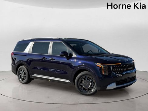New 2026 Kia Carnival EX FWD image 2