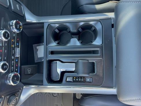 New 2025 Ford F150 Lariat w/ Equipment Group 501A Mid image 15