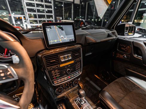 Used 2018 Mercedes-Benz G 550 Squared image 13