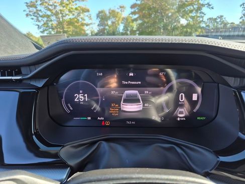 Used 2025 Jeep Wagoneer S Launch Edition image 18