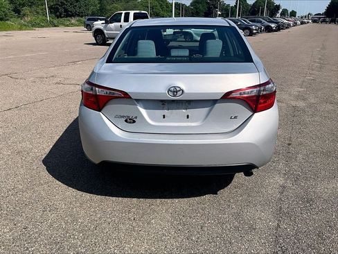 Used 2016 Toyota Corolla LE FWD image 10
