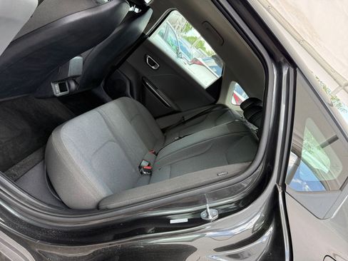 Used 2025 Kia K4 FWD image 24
