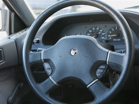 Used 1993 Mercury Tracer Wagon image 18