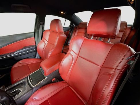 Used 2019 Dodge Charger GT image 10