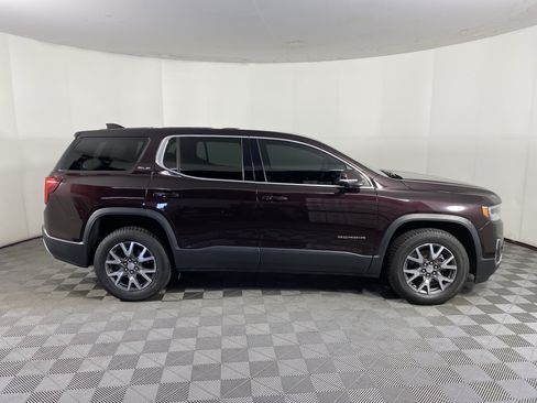 Used 2021 GMC Acadia SLE AWD/4WD image 3