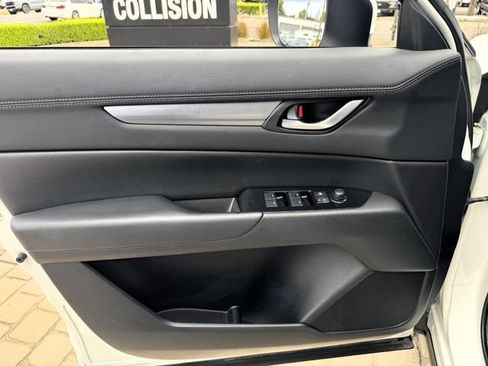 Used 2019 MAZDA CX-5 Touring FWD image 17