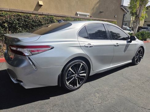 Used 2018 Toyota Camry XSE FWD image 7