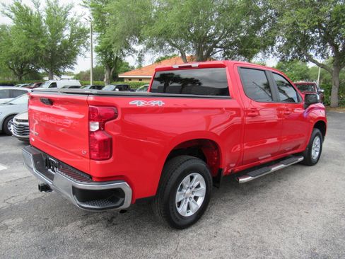 Used 2025 Chevrolet Silverado 1500 LT image 6