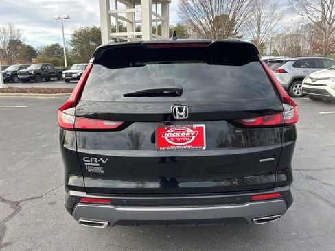 Used 2025 Honda CR-V Sport Touring image 7
