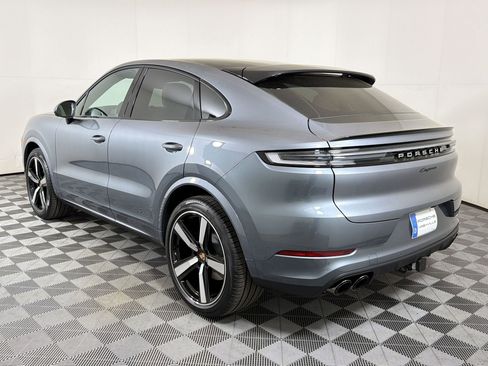 New 2026 Porsche Cayenne Coupe image 3
