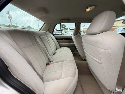 Used 2008 Mercury Grand Marquis GS RWD image 25