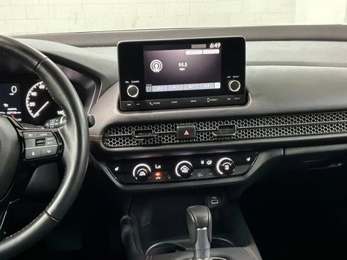 Used 2025 Honda HR-V Sport image 13