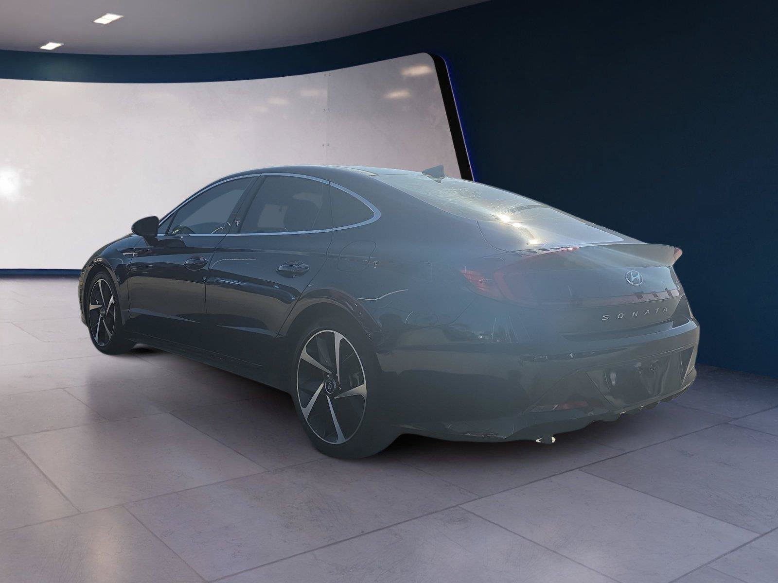 Used 2022 Hyundai Sonata SEL Plus FWD image 3