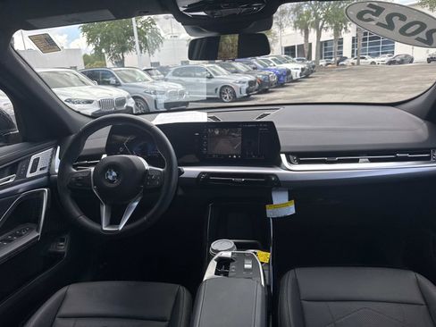 Used 2025 BMW X2 xDrive28i w/ Convenience Package image 13