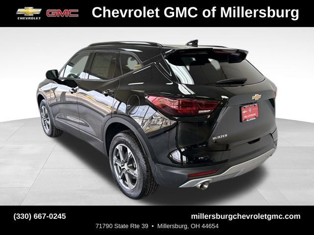 New 2025 Chevrolet Blazer LT w/ Convenience Package FWD image 8
