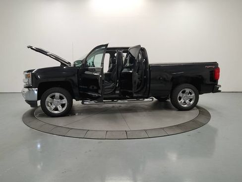 Used 2016 Chevrolet Silverado 1500 LTZ w/ LTZ Plus Package AWD/4WD image 14
