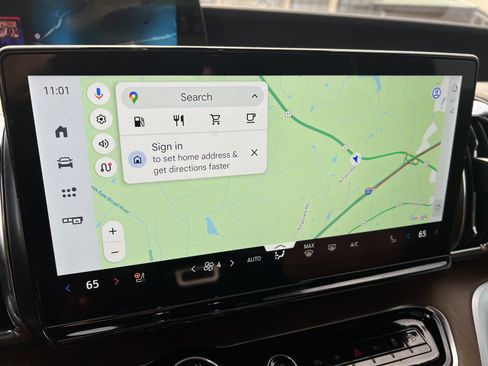 Used 2025 Ford Expedition King Ranch image 29