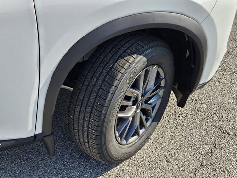 New 2026 Nissan Rogue S image 4