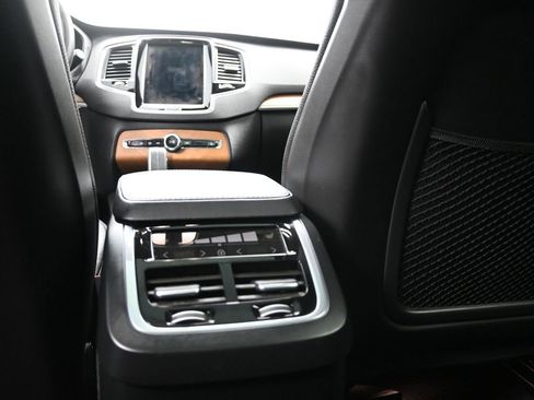 Used 2023 Volvo XC90 B6 Plus w/ Protection Package Premier image 13