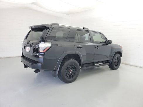 Used 2024 Toyota 4Runner SR5 Premium w/ Moonroof Package AWD/4WD image 5
