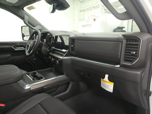 New 2025 Chevrolet Silverado 2500 LTZ w/ LTZ Premium Package image 29