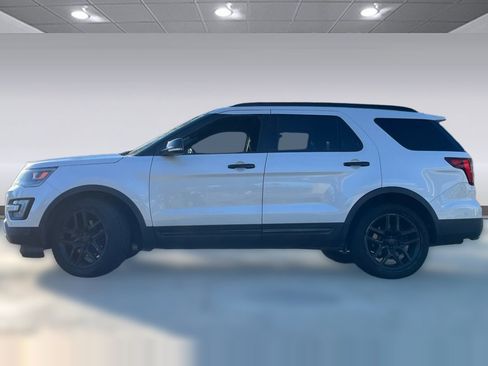 Used 2016 Ford Explorer Sport w/ Equipment Group 401A image 2