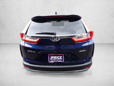 Used 2018 Honda CR-V EX image 3