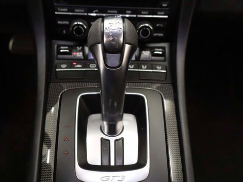Used 2015 Porsche 911 GT3 RWD image 9