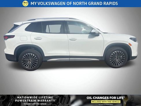 New 2026 Volkswagen Tiguan S AWD/4WD image 4