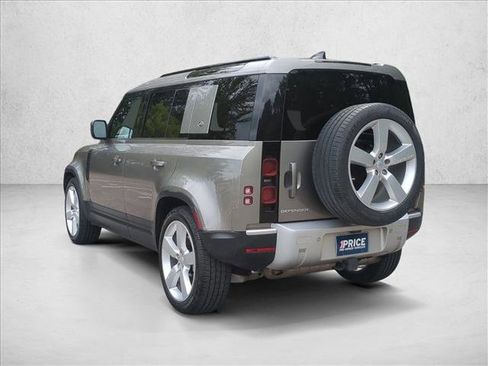 Used 2021 Land Rover Defender 110 S AWD/4WD image 8