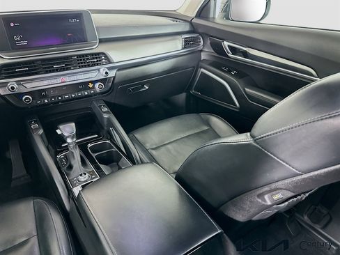 Certified 2022 Kia Telluride S image 24