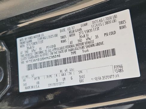 Used 2017 Ford F150 Lariat w/ Equipment Group 502A Luxury AWD/4WD image 18