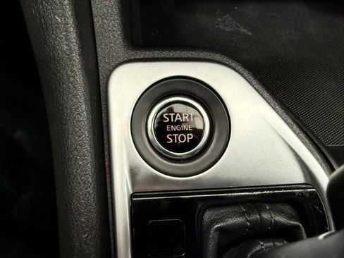 Used 2024 Nissan Sentra SV FWD image 37