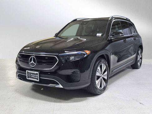 Certified 2023 Mercedes-Benz EQB 300 4MATIC image 7