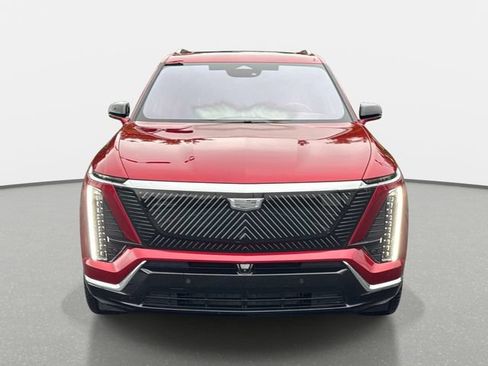 New 2026 Cadillac Vistiq Luxury w/ LPO, Floor Liner Package AWD/4WD image 9