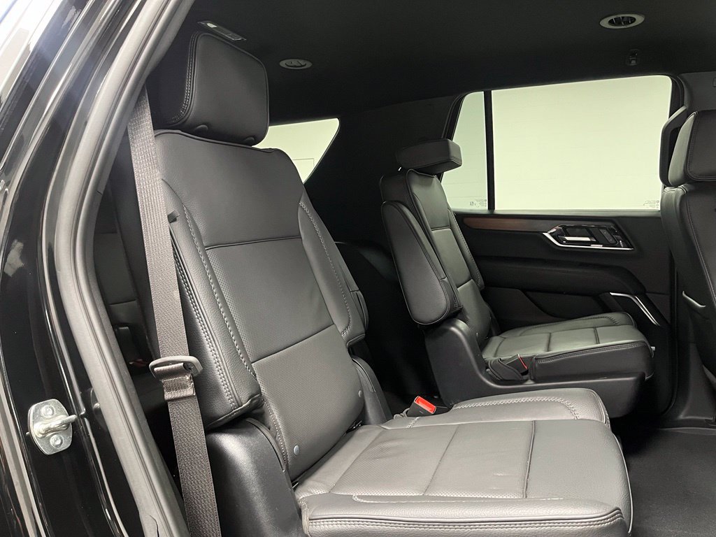 Used 2025 GMC Yukon Denali w/ LPO, Floor Liner Package AWD/4WD image 53