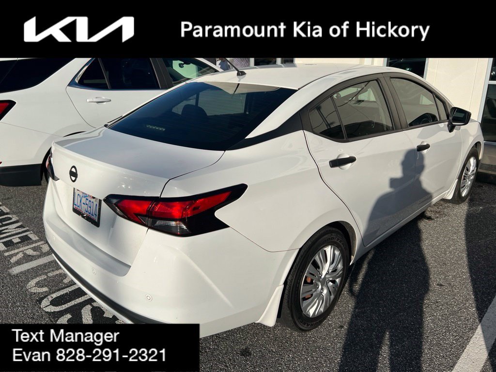 Used 2020 Nissan Versa S FWD image 8