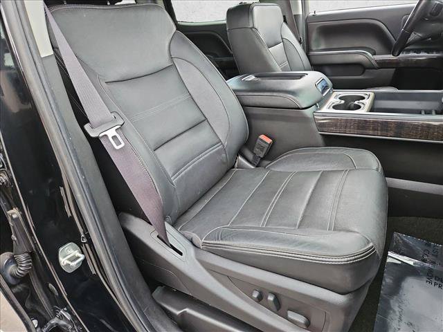 Used 2016 GMC Sierra 2500 Denali w/ Duramax Plus Package AWD/4WD image 19