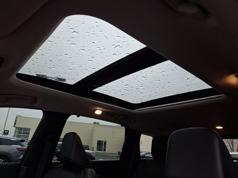 Certified 2023 INFINITI QX60 Luxe image 14