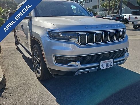 Used 2023 Jeep Wagoneer L Series II image 1