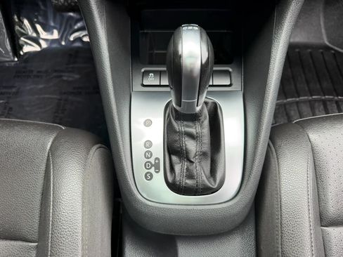 Used 2014 Volkswagen Jetta TDI FWD image 32