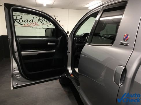 Used 2017 Toyota Tundra SR5 image 26