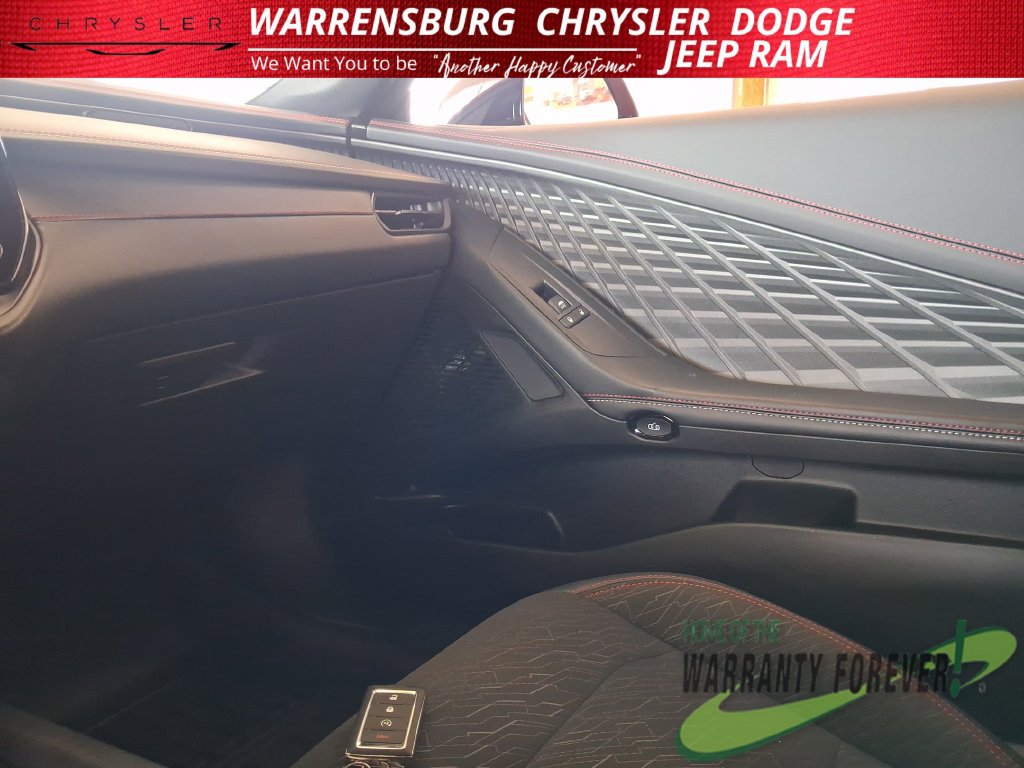 Used 2026 Dodge Charger Scat Pack AWD/4WD image 28