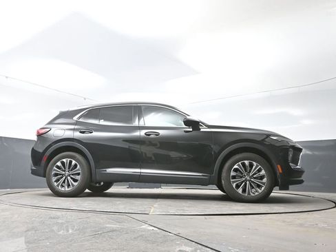 Used 2024 Buick Envision Preferred image 45