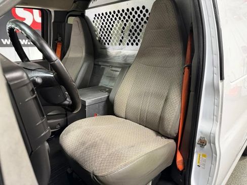 Used 2020 Chevrolet Express 2500 w/ Driver Convenience Package RWD image 18