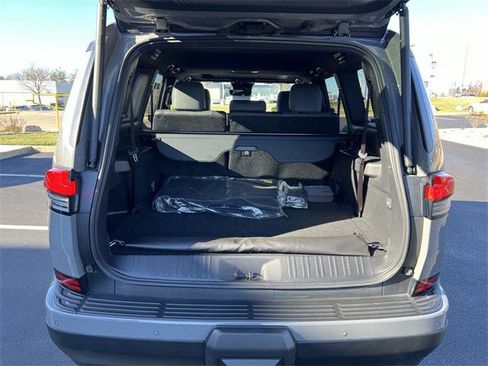 Certified 2024 Lexus GX 550 image 22